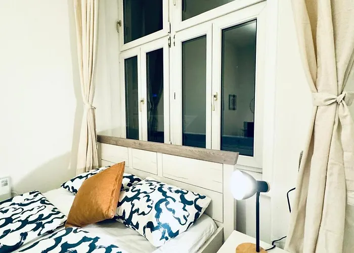 Apartment Spacious For 10, 5br Near Kaufpark Alterlaa