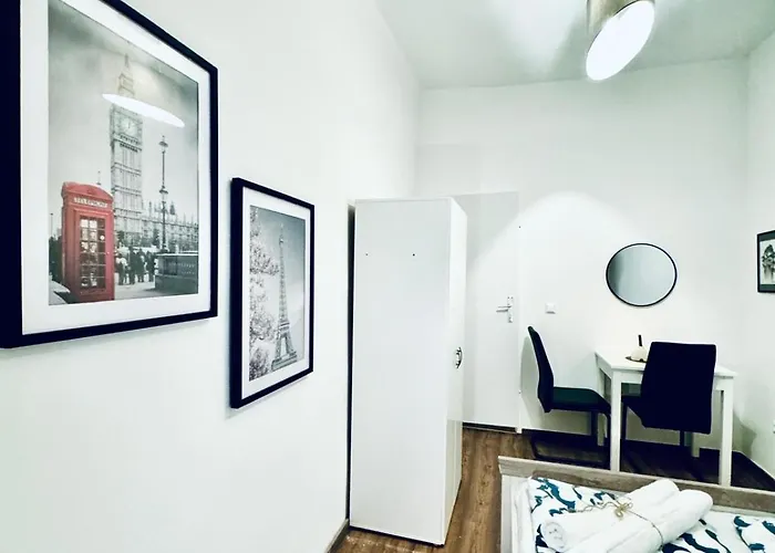 Spacious For 10, 5br Near Kaufpark Alterlaa Apartment Vienna