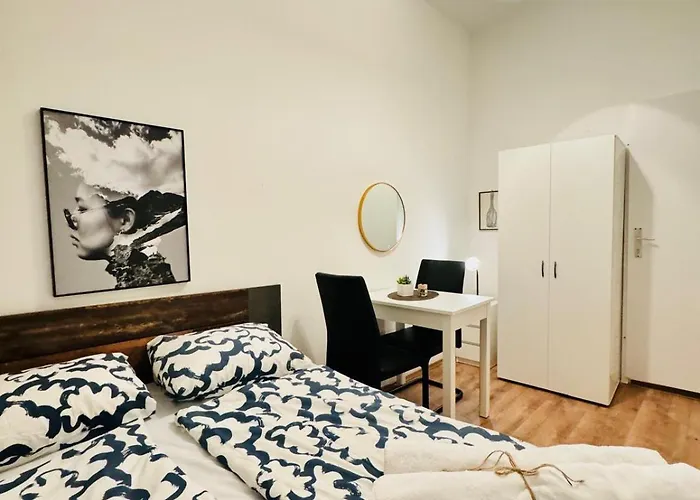 Spacious For 10, 5br Near Kaufpark Alterlaa *