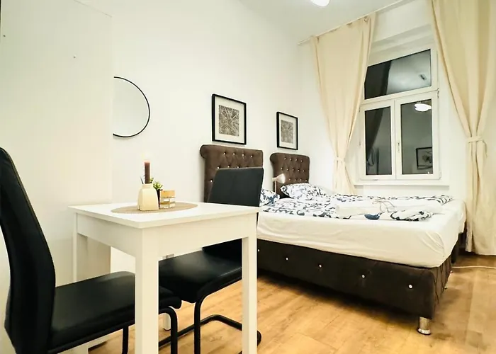 Spacious For 10, 5br Near Kaufpark Alterlaa