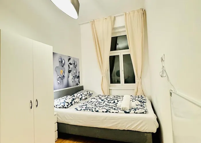 Spacious For 10, 5br Near Kaufpark Alterlaa *