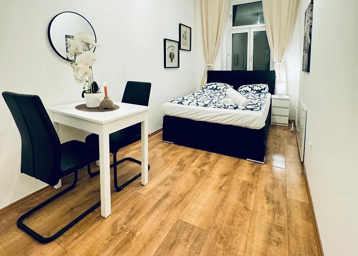 Spacious For 10, 5br Near Kaufpark Alterlaa