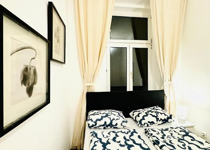 Spacious For 10, 5br Near Kaufpark Alterlaa Vienna