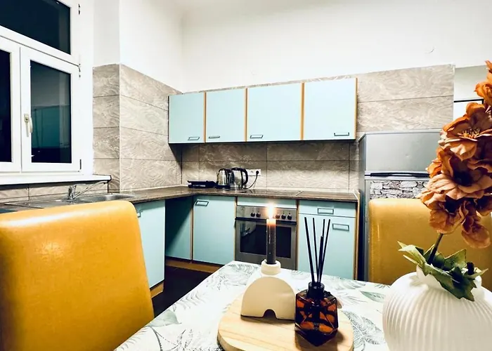 Apartment Spacious For 10, 5br Near Kaufpark Alterlaa