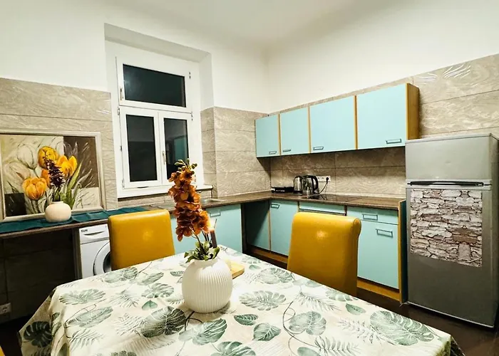 Spacious For 10, 5br Near Kaufpark Alterlaa